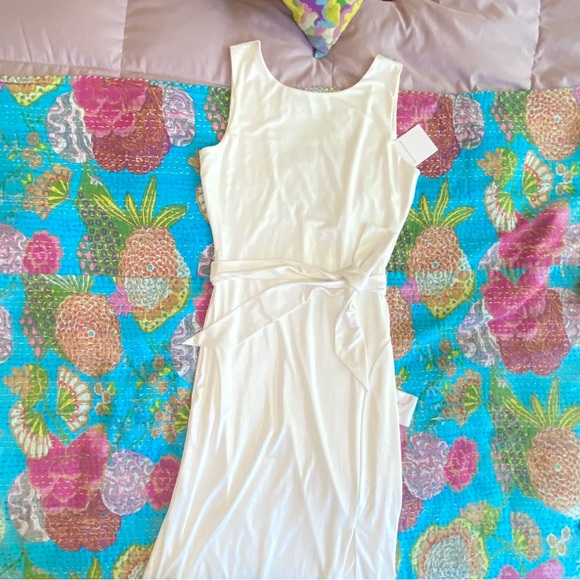 Dress The Population - NWT Karlie Sleeveless
Body-Con Midi Cocktail Dress White - Picture 10 of 16